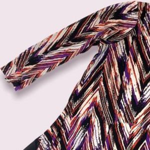 EST 1946 Red Black White Tunic Size 18/20W